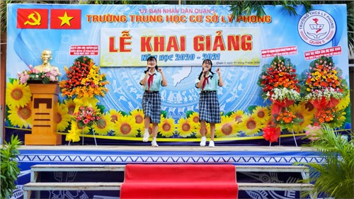 Khai giảng năm học 2020 - 2021